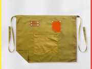 Tạp Dề Màu Nâu