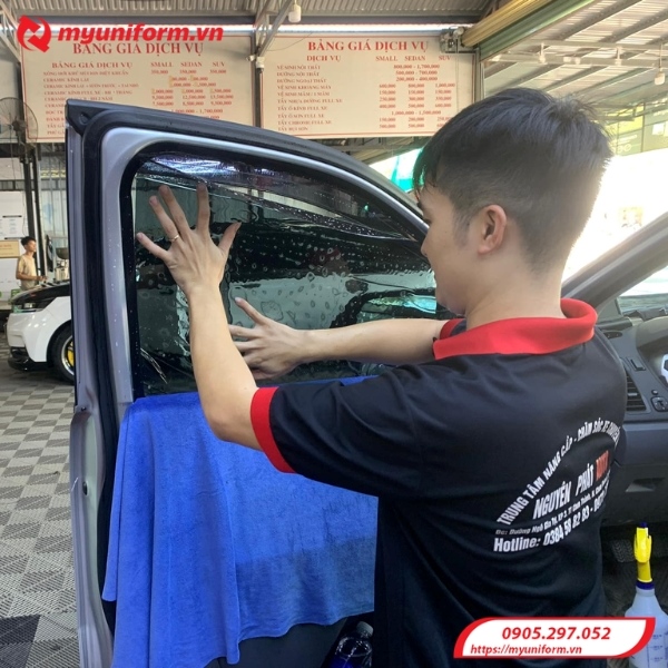 dong-phuc-gara-o-to-3