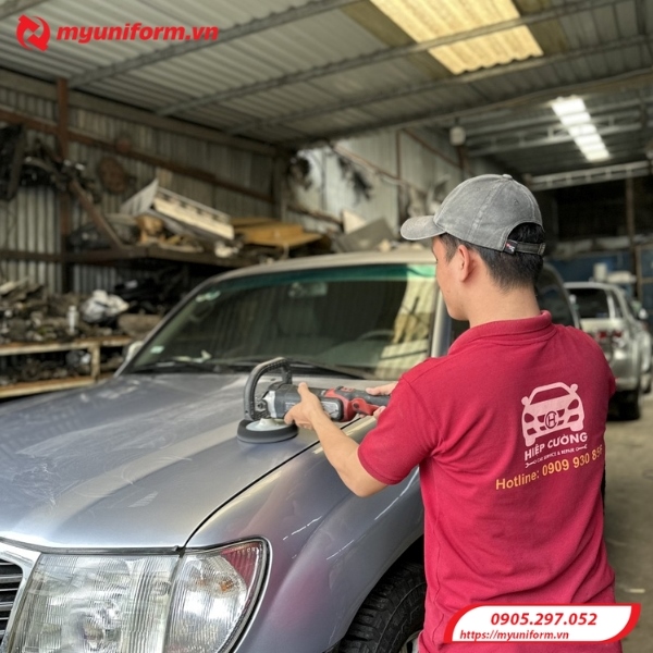 dong-phuc-gara-o-to-8