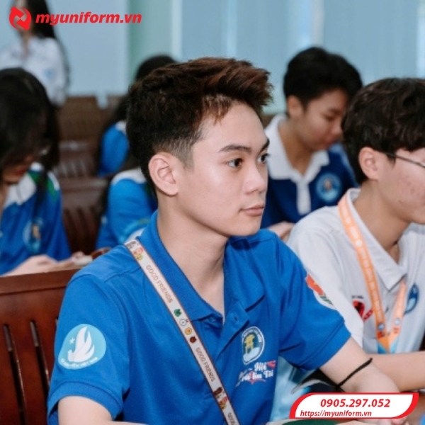 ao-dong-phuc-cac-truong-dai-hoc-15