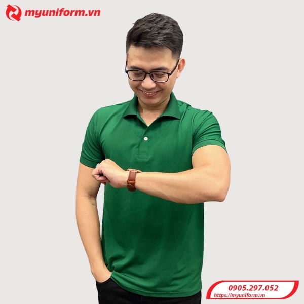 ao-dong-phuc-mau-xanh-reu-8